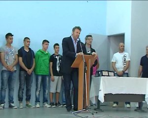 Μήνυμα Γκλέτσου σε μαθητές για την κρίση: «Είστε ωραίοι σαν Έλληνες».(video)