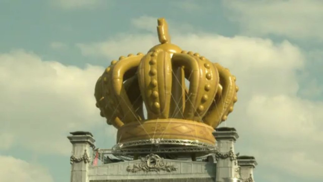 The Dutch prepare big party to welcome new king