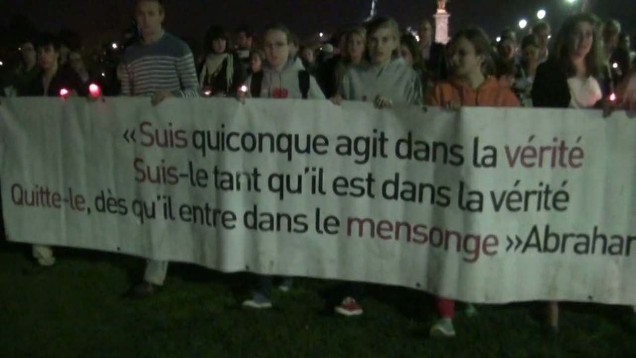La nuit des Veilleurs au ministère de la Famille