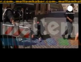 İTALYA DA İŞSİZLİK CİNNETİ