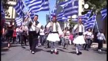 Dipendenti pubblici in piazza ad Atene contro l'austerità