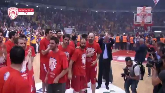 Αποθέωση στο ΣΕΦ μετά την πρόκριση στο Final-4 του Λονδίνου!