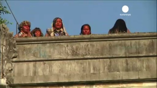 Des Amérindiens expulsés de Rio en vue du Mondial 2014