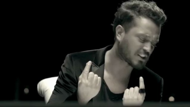 Kalamam Arkadaş (Murat Boz)