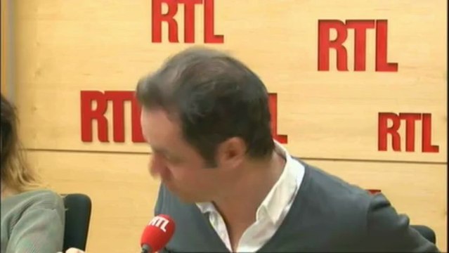 Le débrief de l'actu de Tanguy Pastureau : Hollande, le lotus bleu
