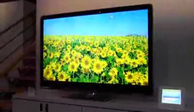 Sharp Aquos LC52LE640U 52-Inch 1080p 120Hz 1080p LED-LCD TV