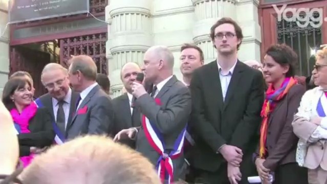 Loi Mariage pour tous: Interventions de Bertrand Delanoë et de Christophe Girard, place Baudoyer