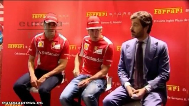 Fernando Alonso y Dasha Kapustina, muy enamorados