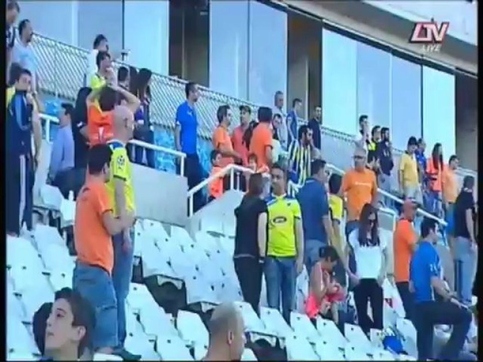 ΑΠΟΕΛ-ΑΕΚ Τα όλε των παικτών της ΑΕΚ