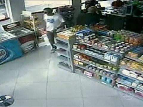 Polícia prende três suspeitos de matar dentista queimada