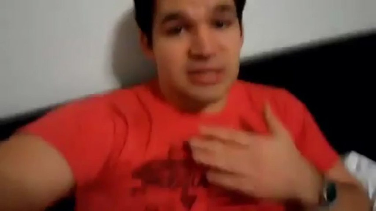 DillonEntertainment Is A Creeper