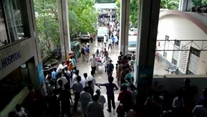 29 pulled alive from collapsed Bangladesh building