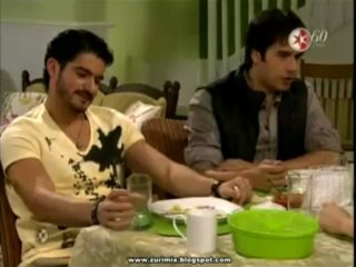 Lalo @ReneMussi  y Cony @michrno  3 Van al Cine