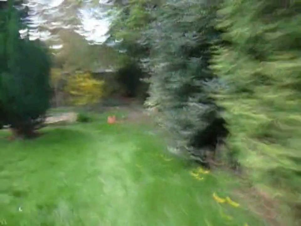 GTC2S, GPC2S, G2C2S fonce en moyenne à 16 km h sur 2 tours de 48 mètres (total de 96 mètres) !!