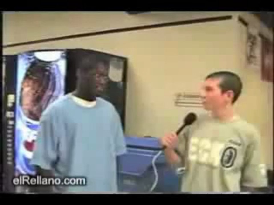 ¡¡¡ QUE BUENOS REFLEJOS !! (HUMOR)   { Miros Mar }