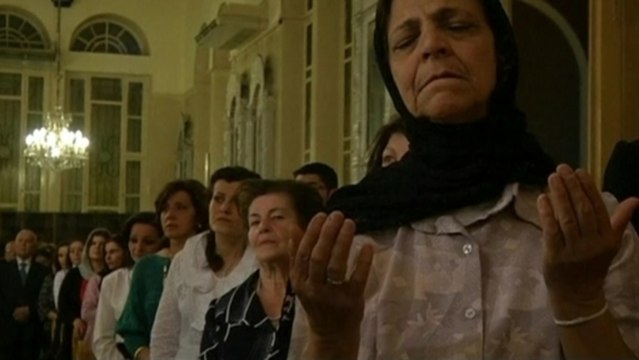 Syrian Christians pray for kidnapped bishops