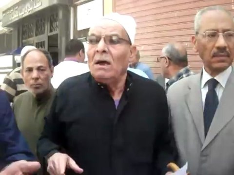 مظاهرة لأصحاب المعاشات بالمنيا للمطالبة بزيادة المعاشات بنسبة 50%