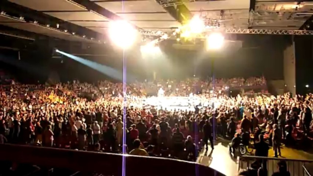 16 - Dernières minutes du match Randy Orton et The New Age Outlaws contre The Shield