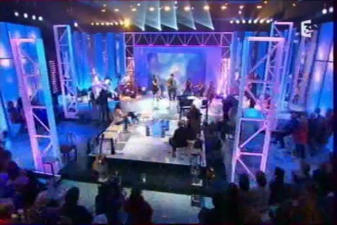 Roch Voisine & Elisa Tovati  - Helene - In Live Le 28 -04 -2013-