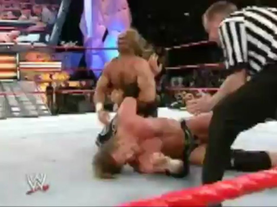 Triple H vs Shawn Michaels - RAW 2003 (Türkçe Anlatım) Part 1