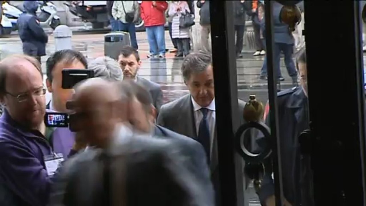 Rajoy infunde optimismo e insta a no perder el rumbo