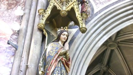 A Day With Mary #62: Farm Street - With Mary at the Cross