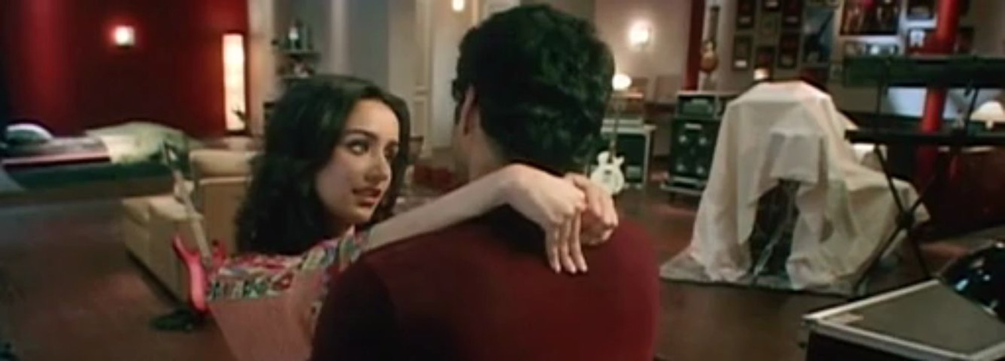 2cd-aashiqui2-dvdscr-xvid-ac3-ddr(01h06m00s-01h39m00s)