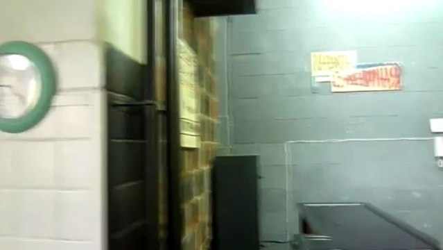 истеричка (когда все уже всё видели)