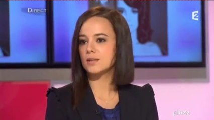 Alizée - C'est au programme (Interview 2013)