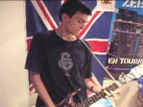 Uncommonmenfrommars - Johnny 's Got A problem