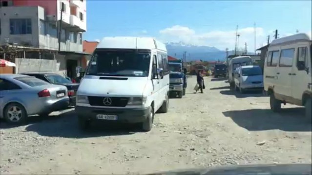 Ndertimi i Unazes Lindore ne Shkoder 15/04/2013