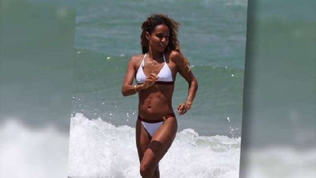 Jada Pinkett Smith Wows in Hawaii