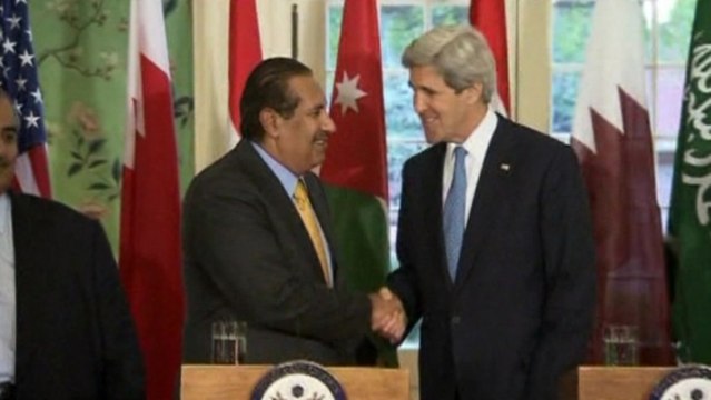 Kerry meets officials amid push for Israeli-Palestinian peace