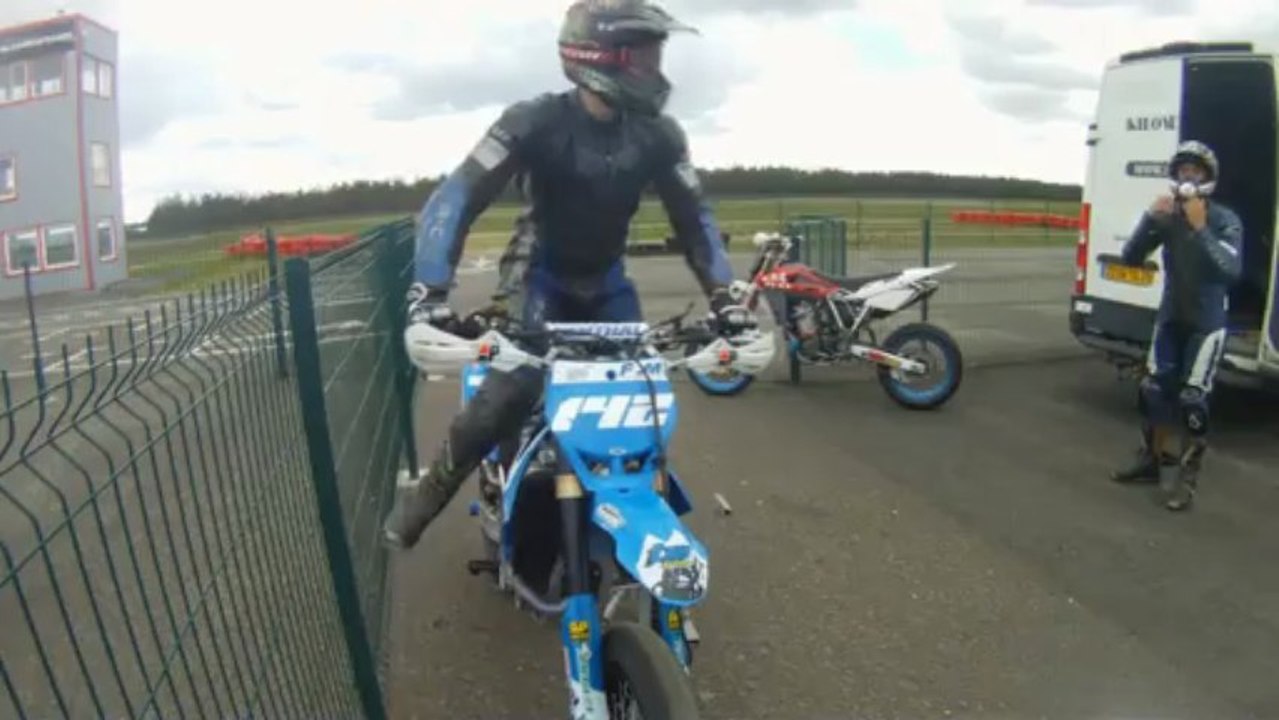 Session SUPERMOTARD 100% SMC circuit ESCOURCE