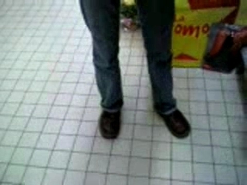 angie oui-oui juju trip carrefour