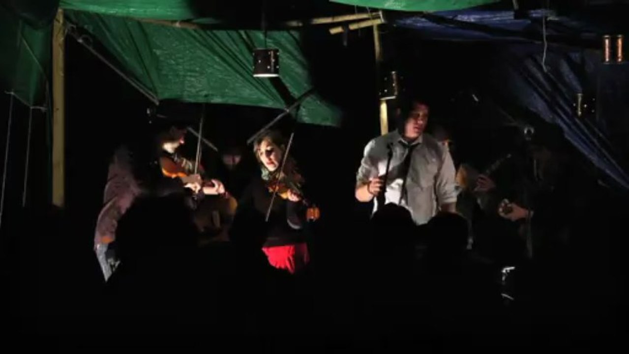 Extrait de "Gare St Lazare", à Versailles