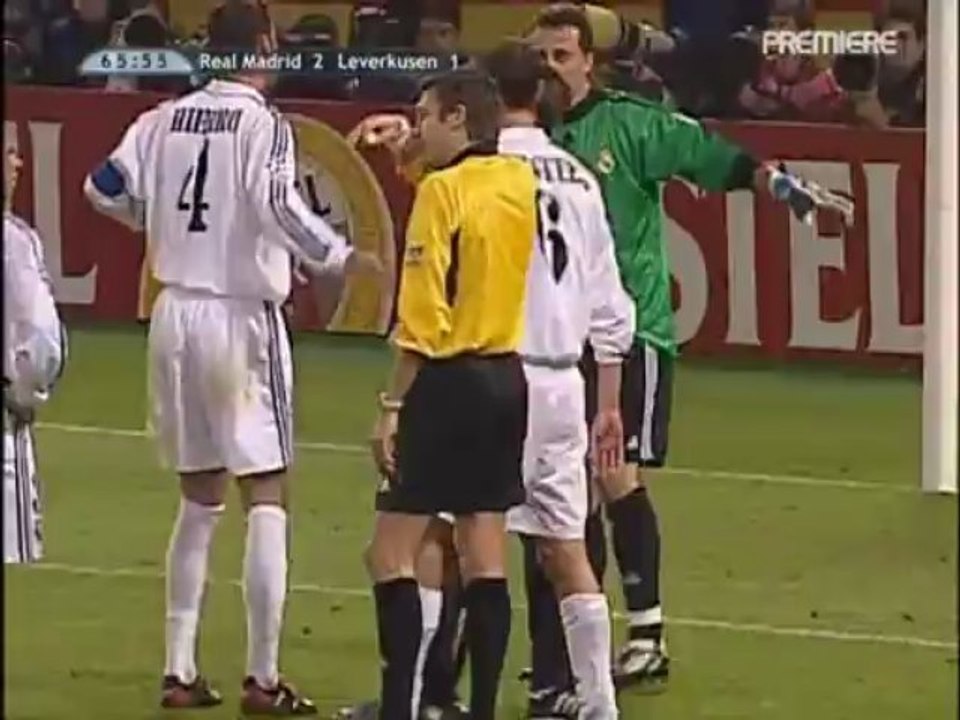 2002 Bayer 04 Leverkusen - Real Madrid CF 2nd half