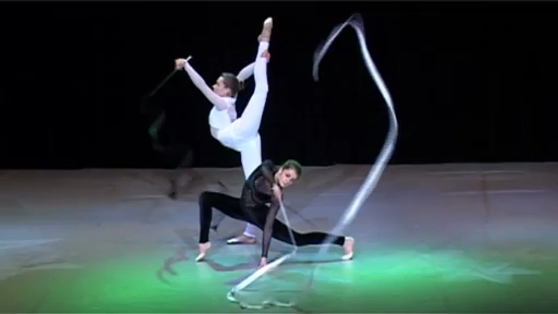⁣Чёрное и белое,  Black and White, Dance group Visinova/