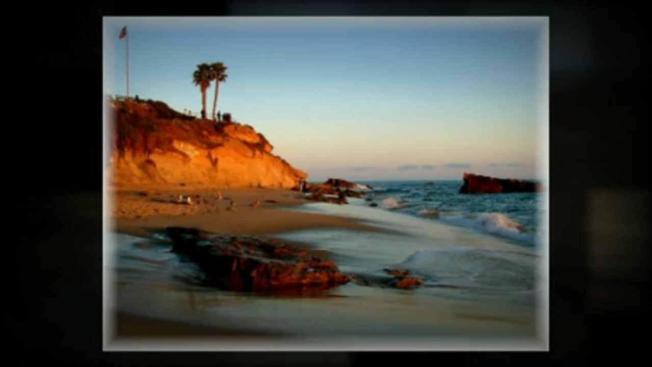 Corona Del Mar Waterfront Homes & Real Estate for Sale