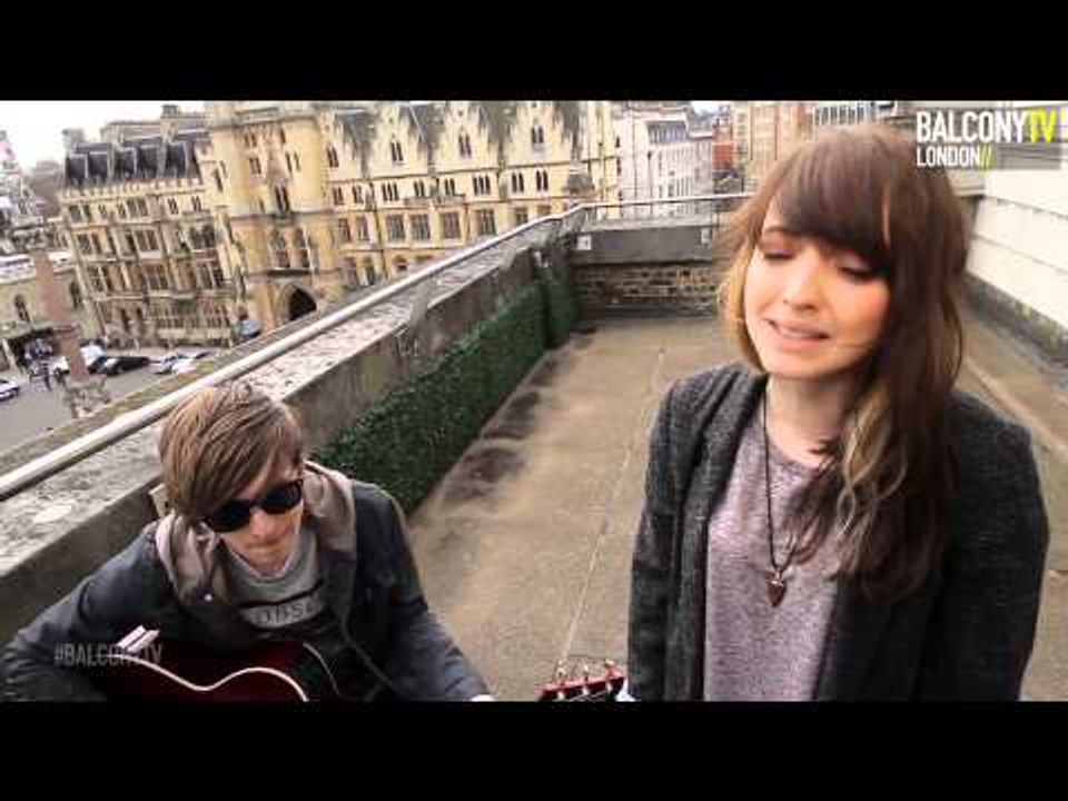 ANAVAE - STORM CHASER (BalconyTV)