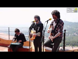 LORI MEYERS - EMBORRACHARME (BalconyTV)