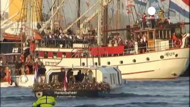 New reign begins as Willem-Alexander takes the Dutch throne