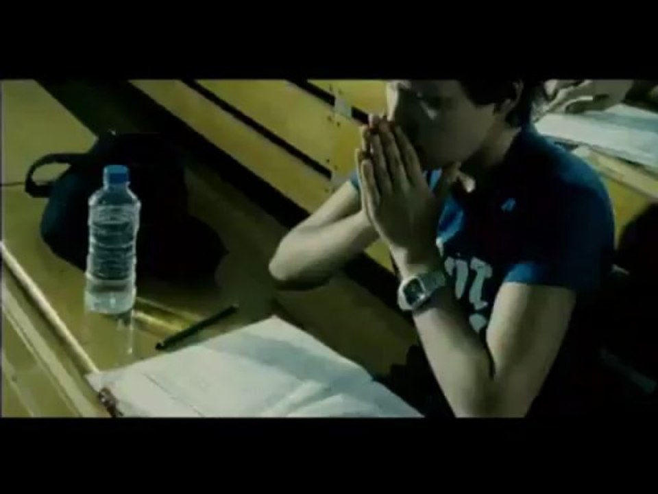 Yaş 18 (Nil Karaibrahimgil)