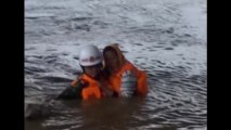 Hundreds trapped in floods