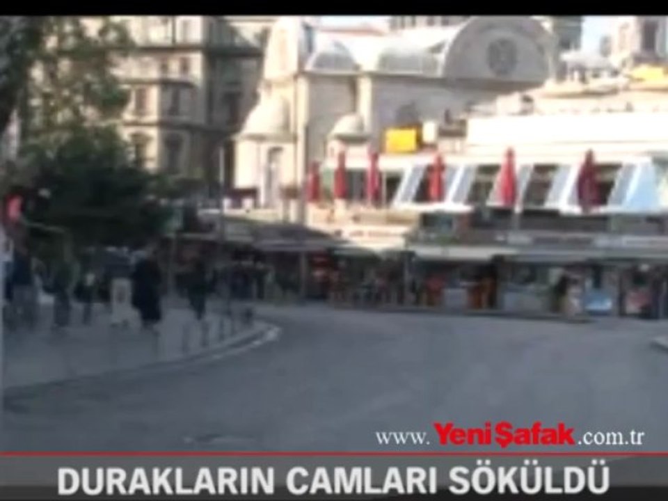 Durakların camları bile söküldü