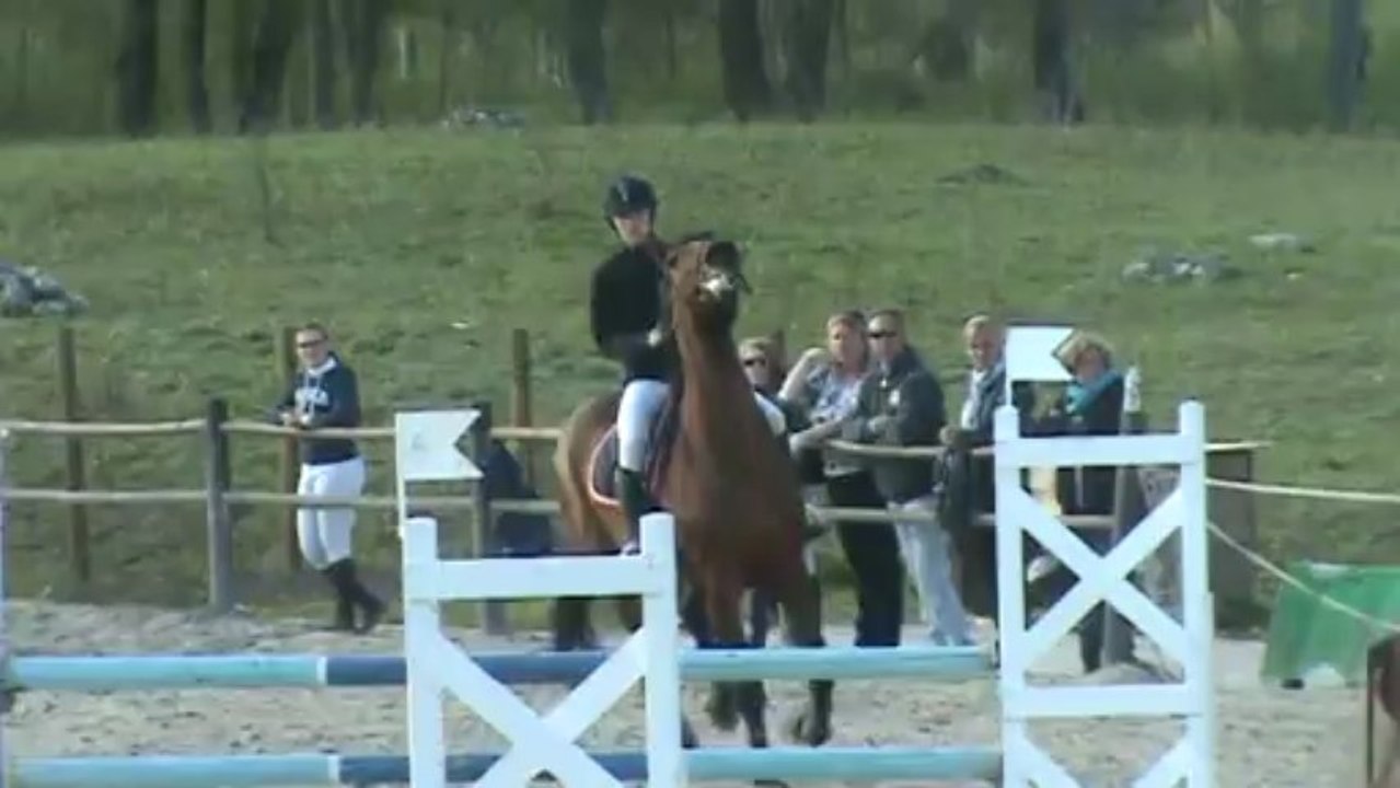 Melchior sur Hugo prepa 110 à dechy le 28 avril 2013
