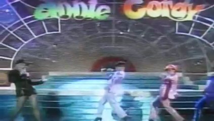 -Annie Cordy( 70 's) chante: "" Just A Gigolo """