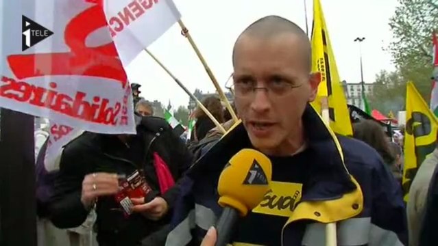 Un manifestant : ce gouvernement ne répond qu'aux exigences du Medef