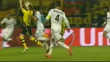 Real Madryt 2-0 Borussia Czy powinien być karny?