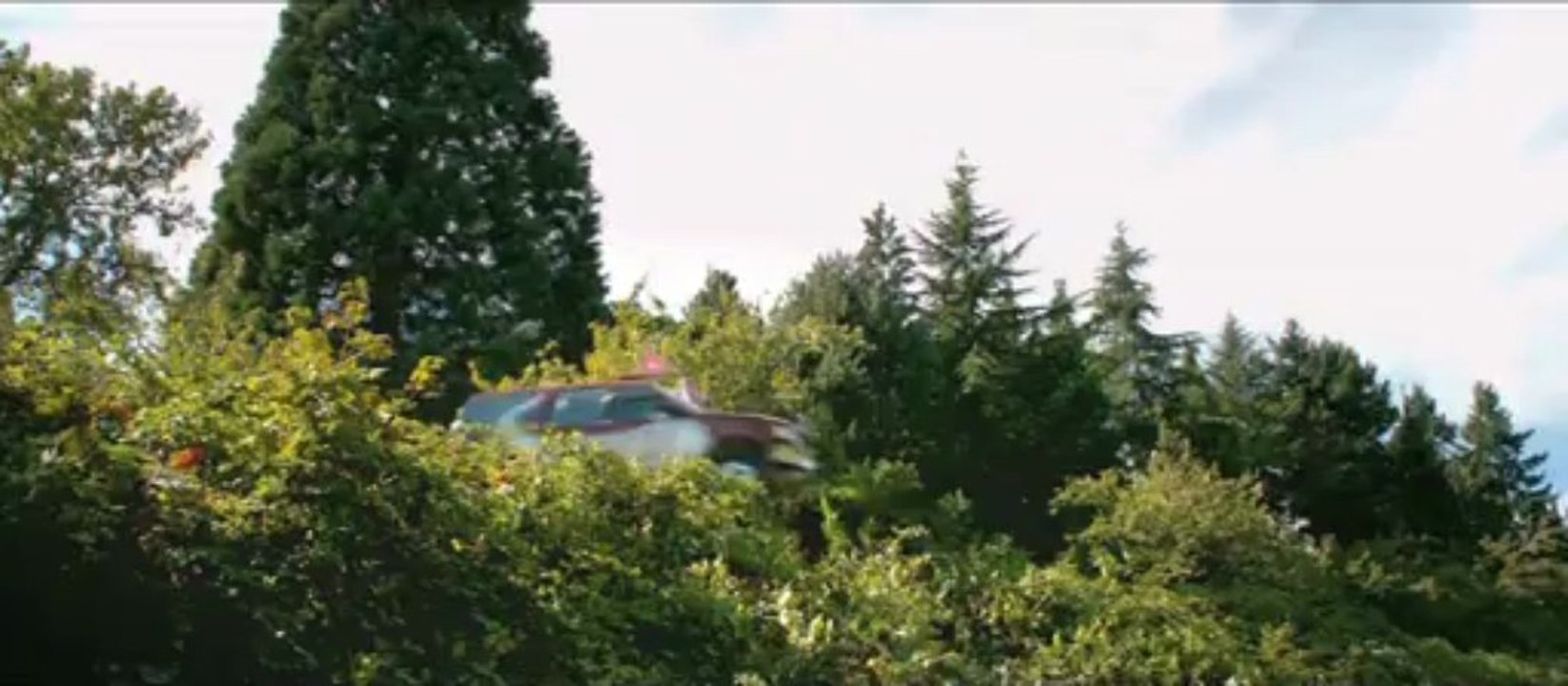 21 And Over - Best Buds Featurette